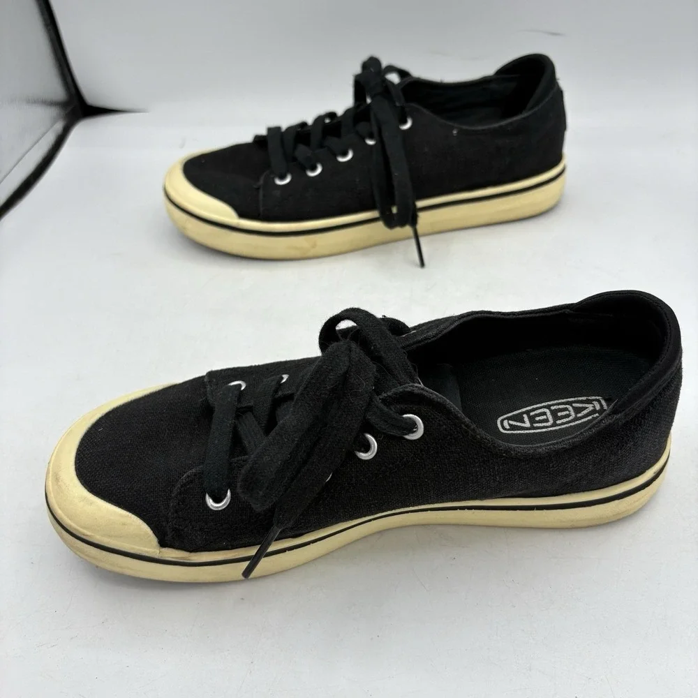 Keen Shoes Womens Size 8.5 Elsa IV Black White Low Top Lace Up‎ Sneakers